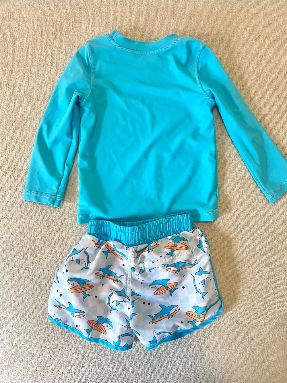 Caden Lane Turquoise Long-Sleeve Rash Guard with Shark Print Shorts
